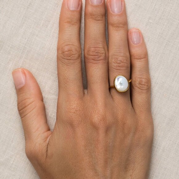 Linjer "Margit" Gold Vermeil Mother of Pearl Ring - Size 9 - Picture 1 of 11